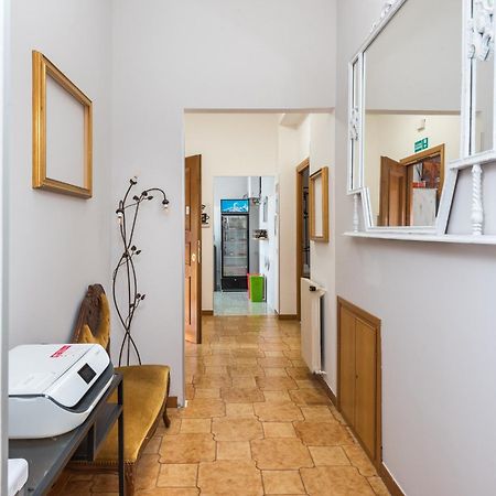 Travelershome Ciampino&Morena Guesthouse Rome Bagian luar foto